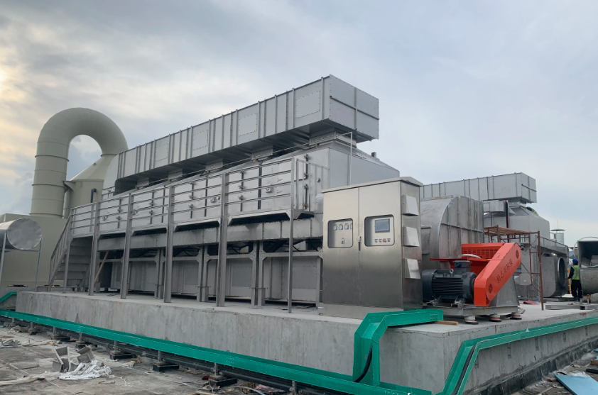 RCO催化燃燒設備工程安裝現場